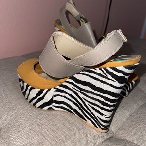 Brand: Nine West  Category: Wedges  Size: 7  Color: Multicolor